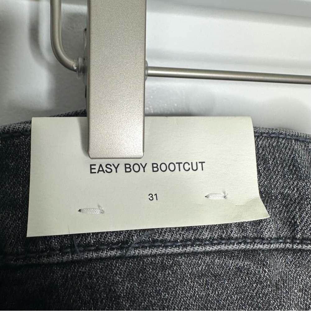 NWT 7 For All Mankind Easy Boy Bootcut High Waist Faded Black Cropped Size 31 - Picture 9 of 12